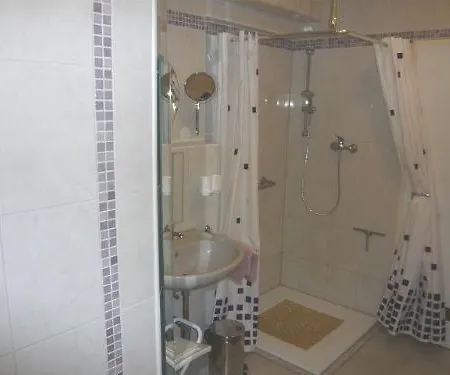 Ferienwohnungen-roder-ferienwohnung-ii * Friburgo de Brisgovia